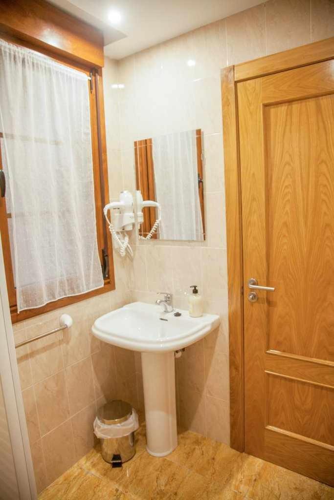 Cumbres De Los Picos Apartamento La Yedra Poo  المظهر الخارجي الصورة