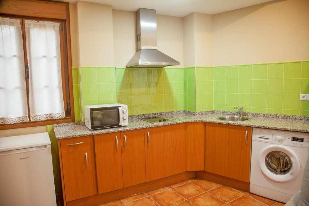 Cumbres De Los Picos Apartamento La Yedra Poo  المظهر الخارجي الصورة